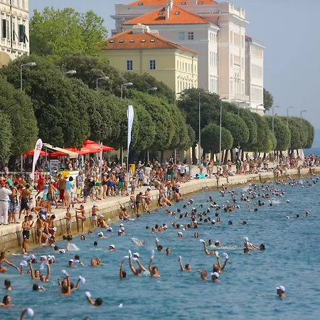 A'marie Self Check-in Apartamento Zadar