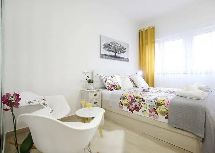 A'marie Self Check-in Appartement